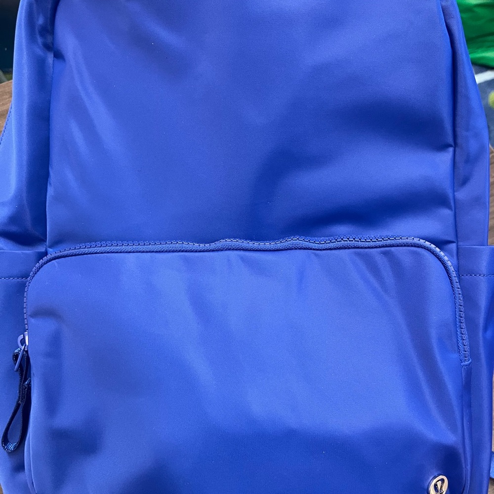 Lululemon everywhere backpack 22L